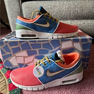 Nike Kids Sneakers in Coral, Blue, and Green